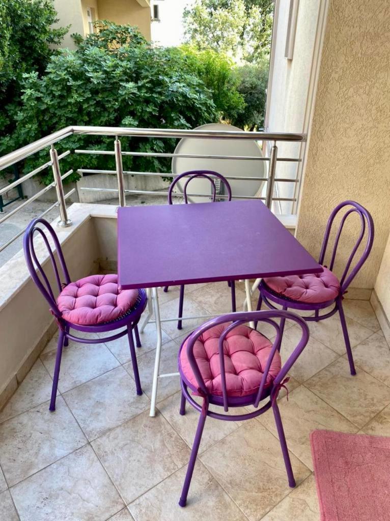 Apartment Liza Петровац Экстерьер фото